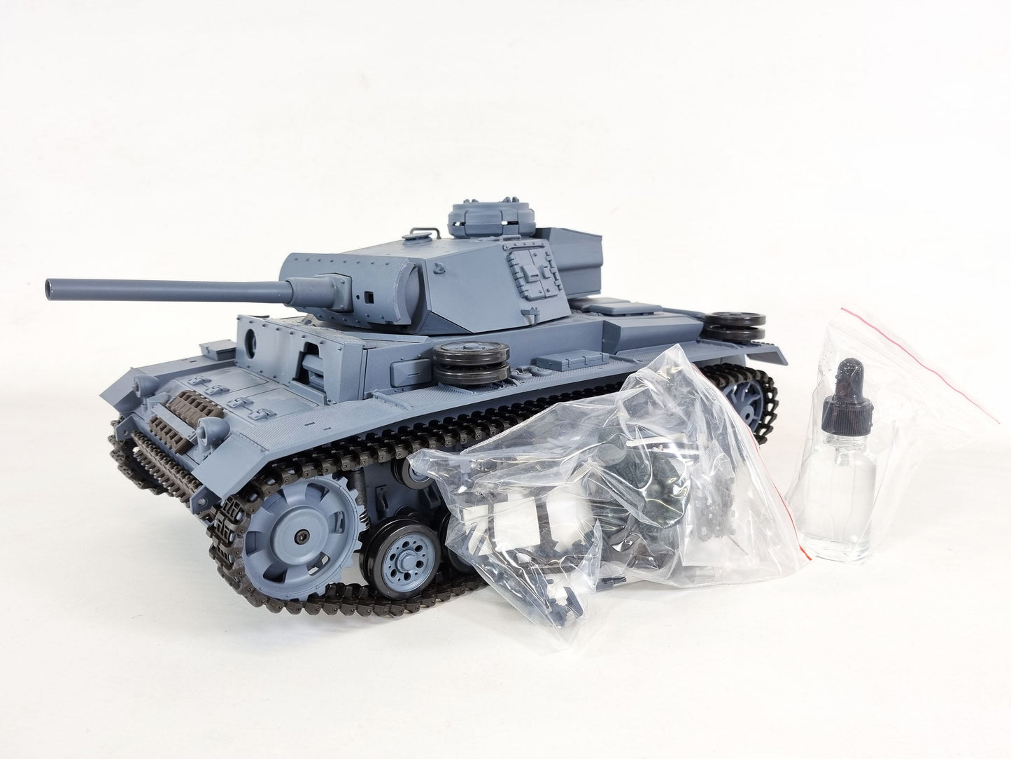LONG Panzer Stug III Radio Remote Control tank 1/16 Smoke Sound Recoil UK