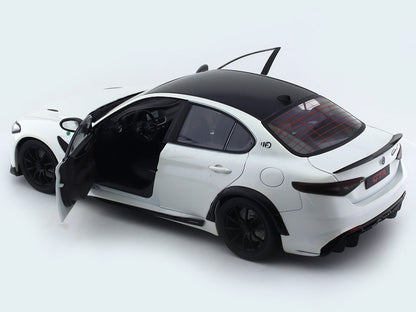2022 Alfa-Romeo Giulia GTA white 1:18 Solido diecast Scale Model collectible