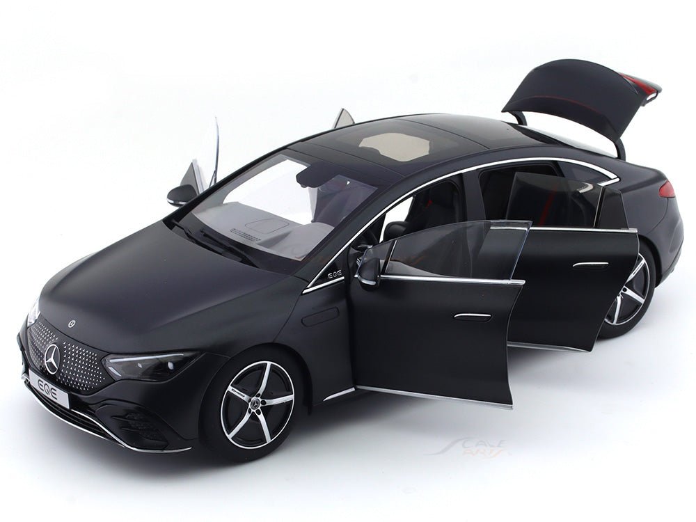 2022 Mercedes-Benz EQE V295 1:18 NZG diecast scale model