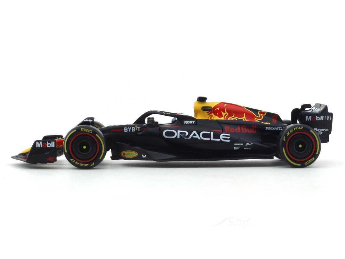 2023 Red Bull Racing RB19 #1 Max Verstappen 1:43 Bburago scale model car collectible