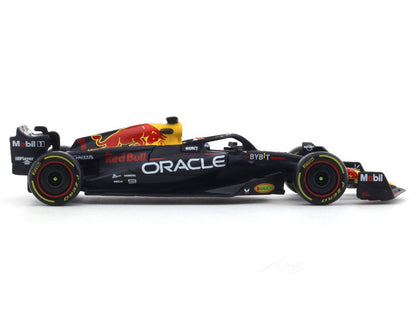 2023 Red Bull Racing RB19 #1 Max Verstappen 1:43 Bburago scale model car collectible