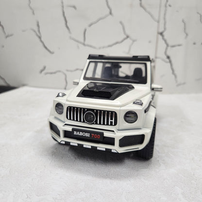 G Wagon Brabus White Metal Diecast Car 1:18 (28x11 cm)