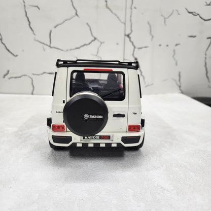 G Wagon Brabus White Metal Diecast Car 1:18 (28x11 cm)