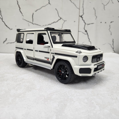 G Wagon Brabus White Metal Diecast Car 1:18 (28x11 cm)