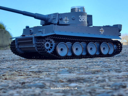 Tiger I V7 with Infrared Battle System (2.4Ghz + Shooter + Smoke + Sound)
