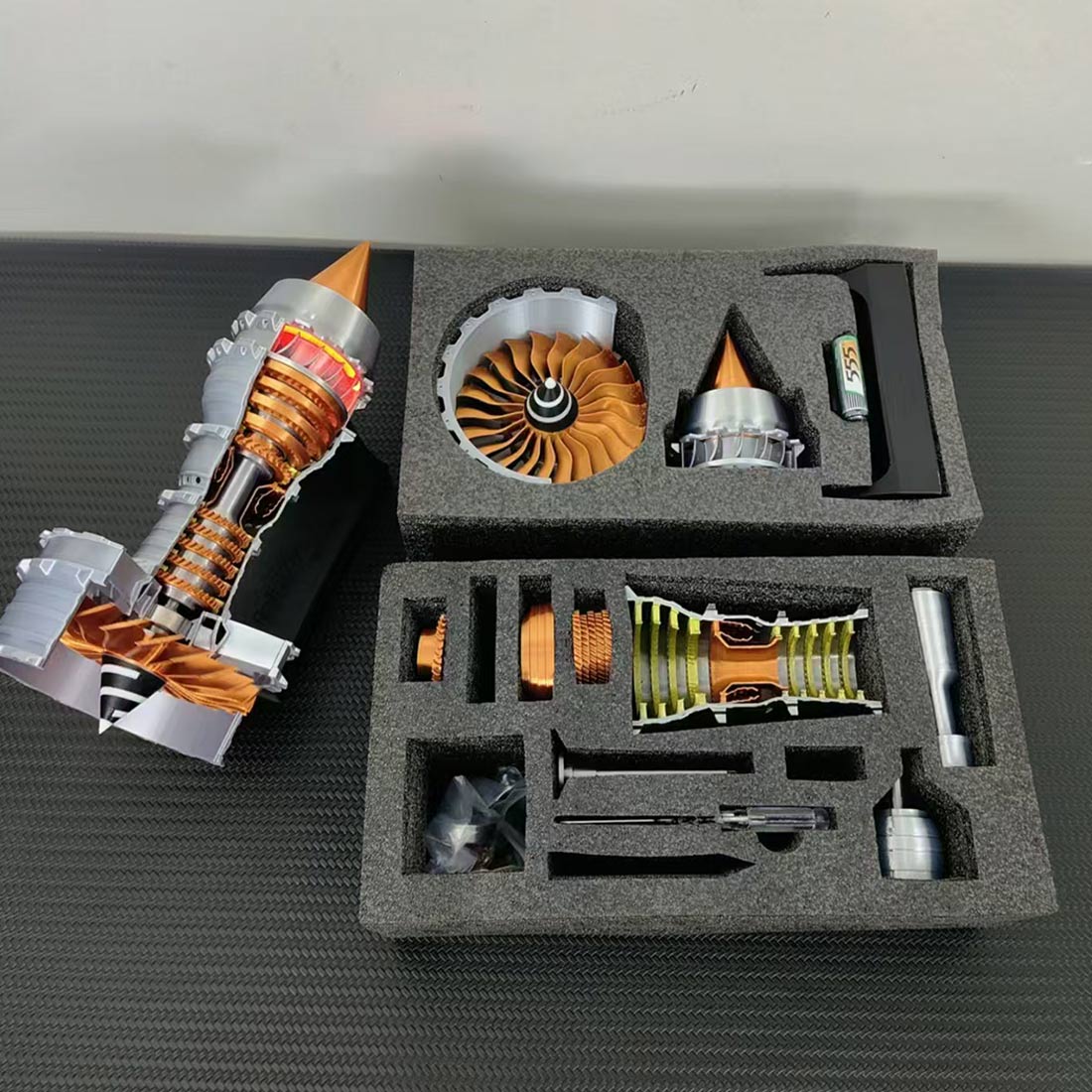 SKYMECHMAN TRENT900 Turbofan Engine Model Kit with LED Light - Turbofan Engine that Works