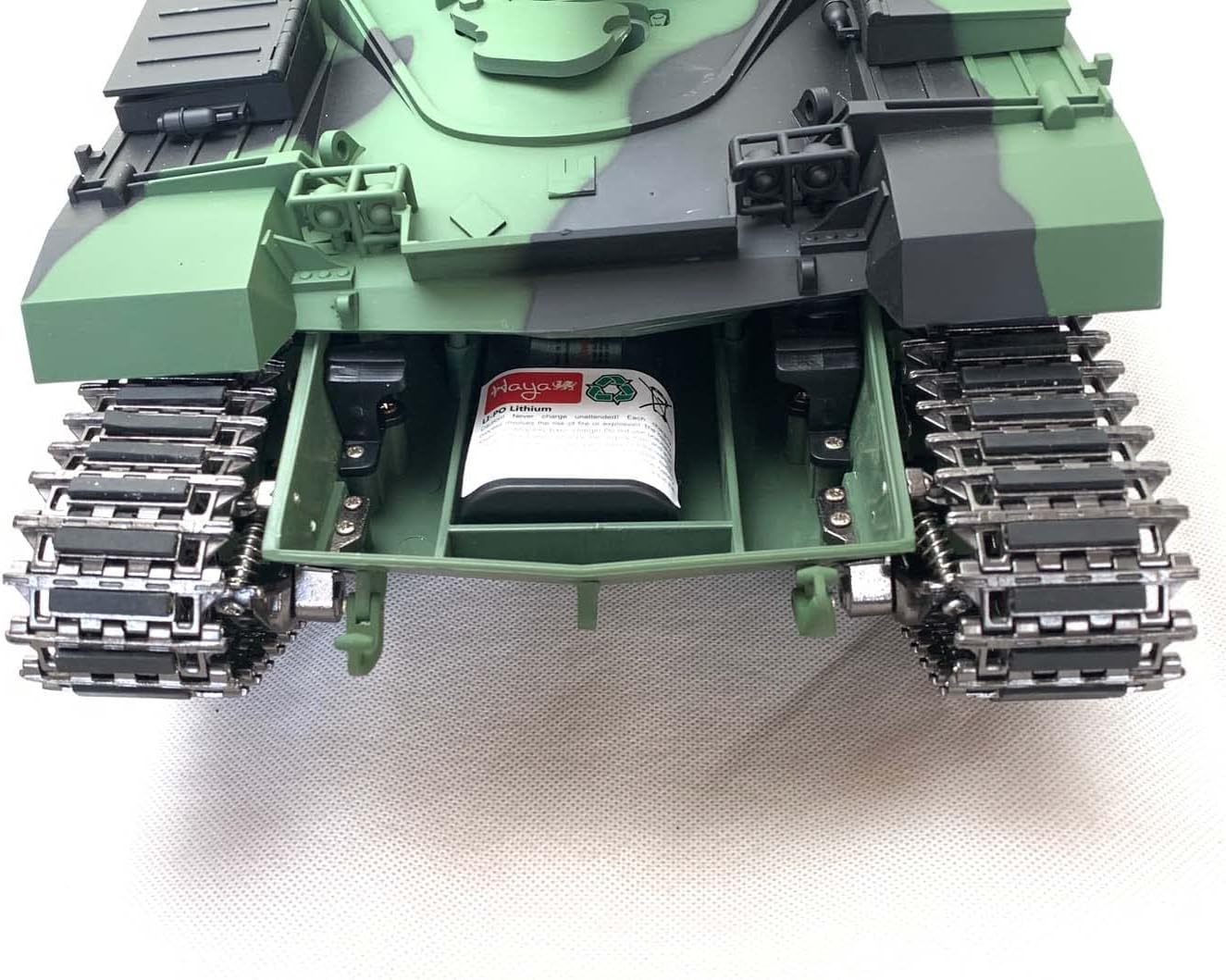 Haya Radio Remote Control Tank Model 1/16 Chieftain (Pro Version) RTR - Barrel Recoil AND BB Shooting AND Infra Red Battle