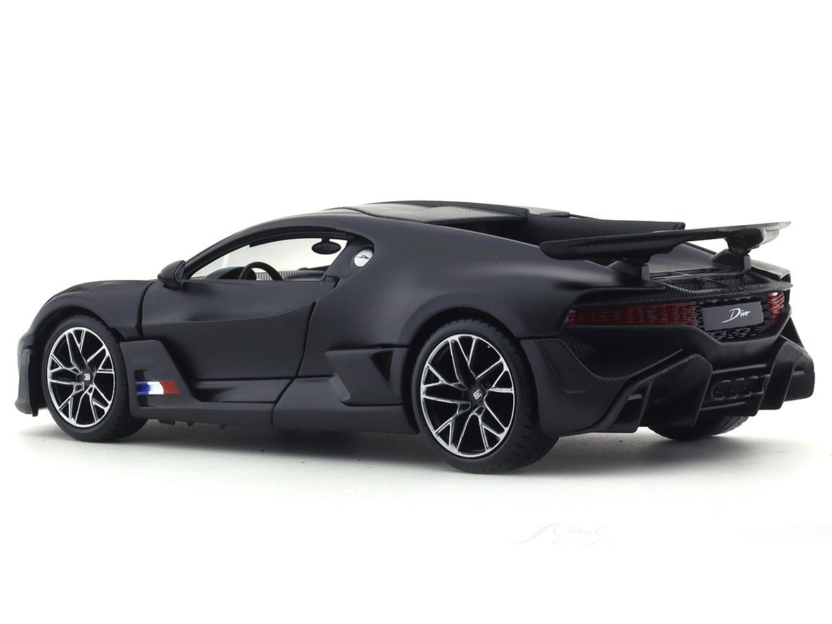 Bugatti Divo Black 1:24 Maisto diecast alloy scale model car