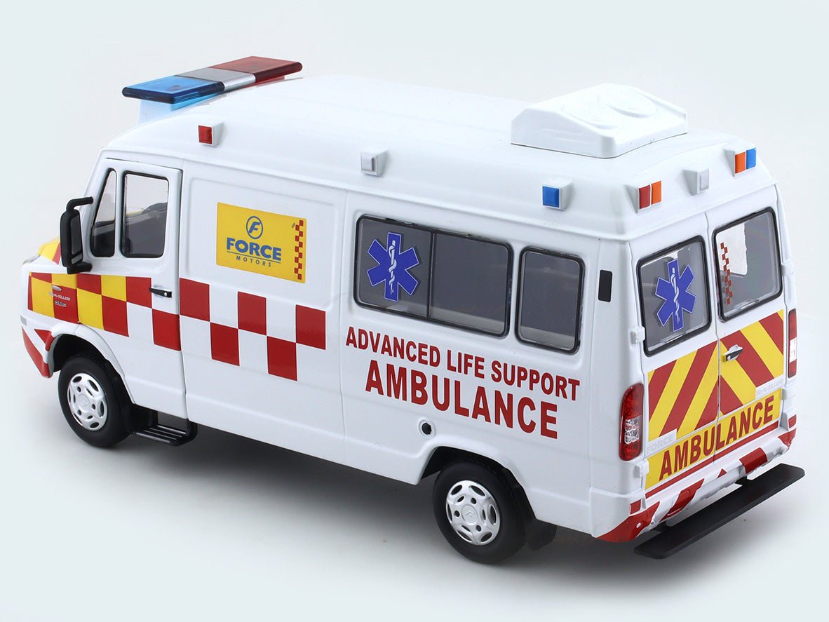 Force / Tempo Traveller Ambulance 1:24 Dealer Edition diecast Scale Model collectible