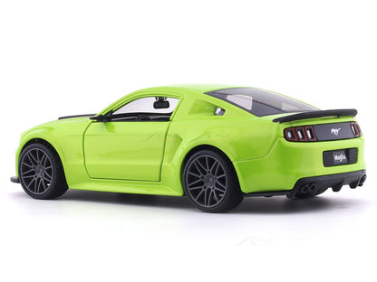 Ford Mustang Streetracer green 1:24 Maisto diecast alloy scale model car