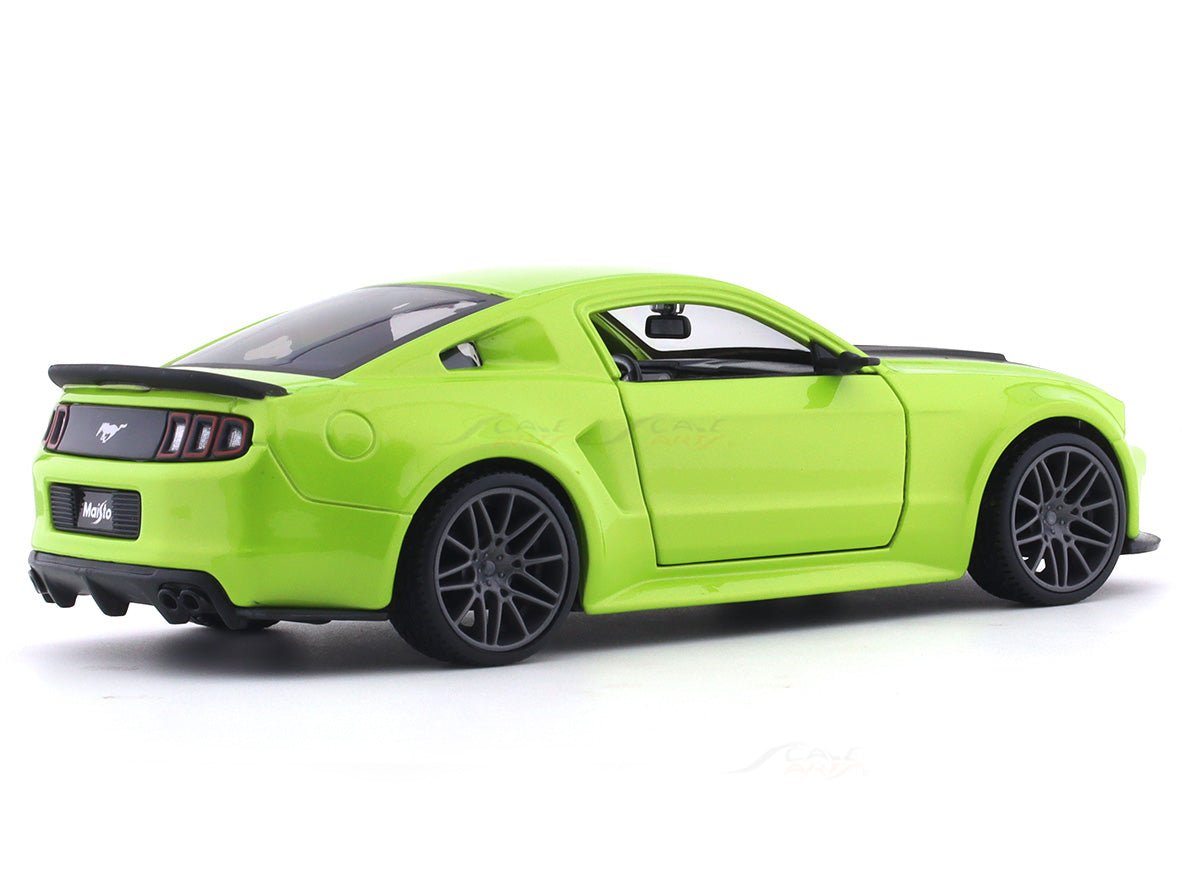 Ford Mustang Streetracer green 1:24 Maisto diecast alloy scale model car