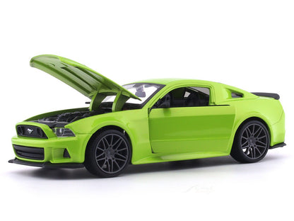 Ford Mustang Streetracer green 1:24 Maisto diecast alloy scale model car