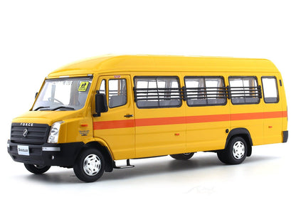 Force / Tempo Traveller School bus 1:24 Dealer Edition diecast Scale Model collectible
