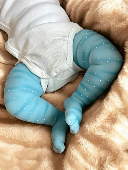 Navie – Fantasy Closed-Eyed Reborn Baby Doll | Avatar-Inspired Newborn Girl – Crafted with Care in the UK