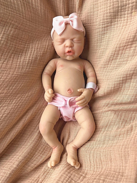 Belle – Full Body Silicone Reborn Baby Doll | Realistic Newborn Girl