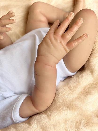 Luna – Closed Eyed Reborn Baby Doll | Realistic Newborn Girl – Crafted with Care in the UK