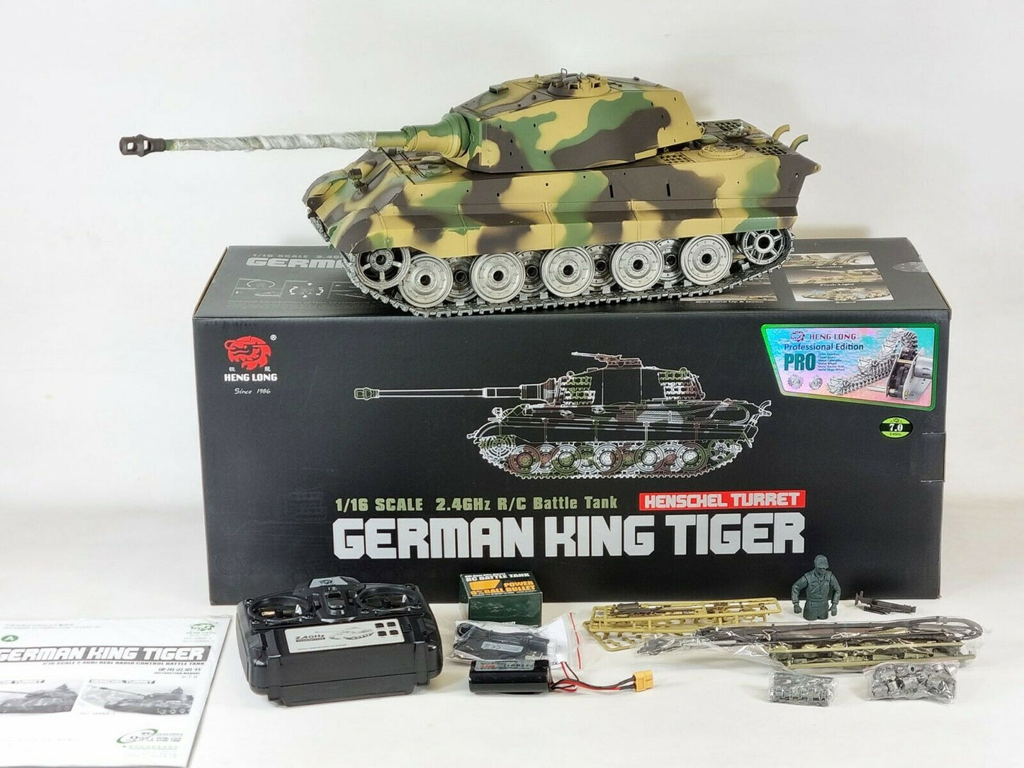 King Tiger Upgraded Metal Tracks, Wheels, Gearbox Barrel Recoil smoke Sound