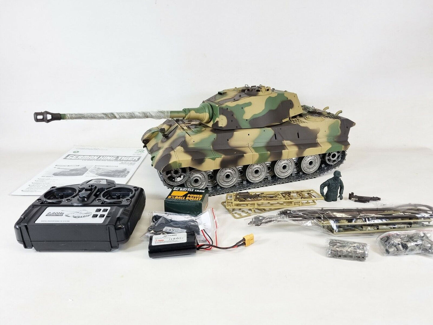 King Tiger Upgraded Metal Tracks, Wheels, Gearbox Barrel Recoil smoke Sound