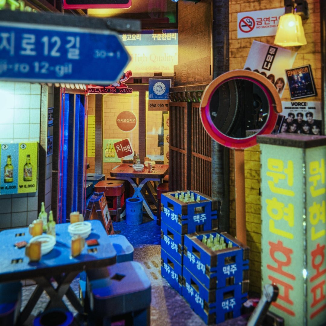 Seoul Hipjiro Book Nook Kit | Christmas Holiday Exclusive